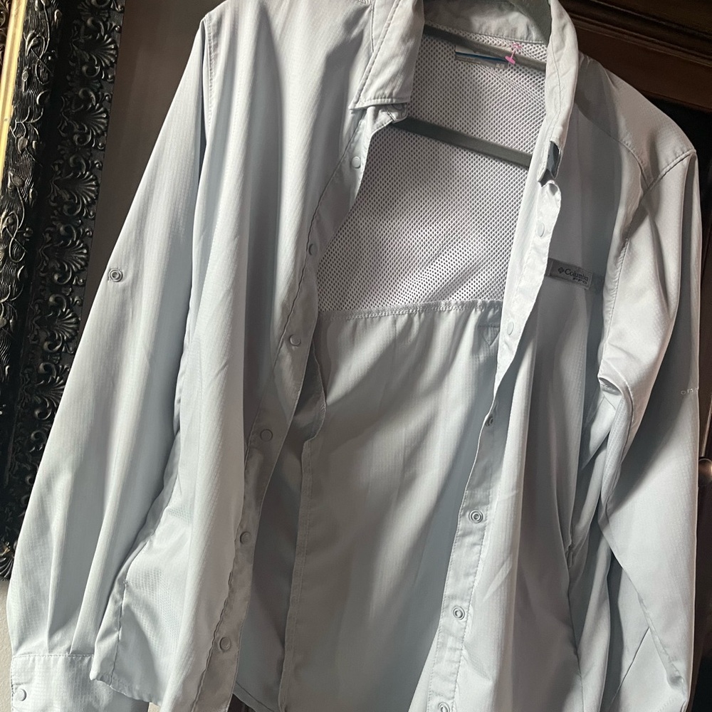 Columbia Gray Lightweight Jacket Versatile Design - image 1